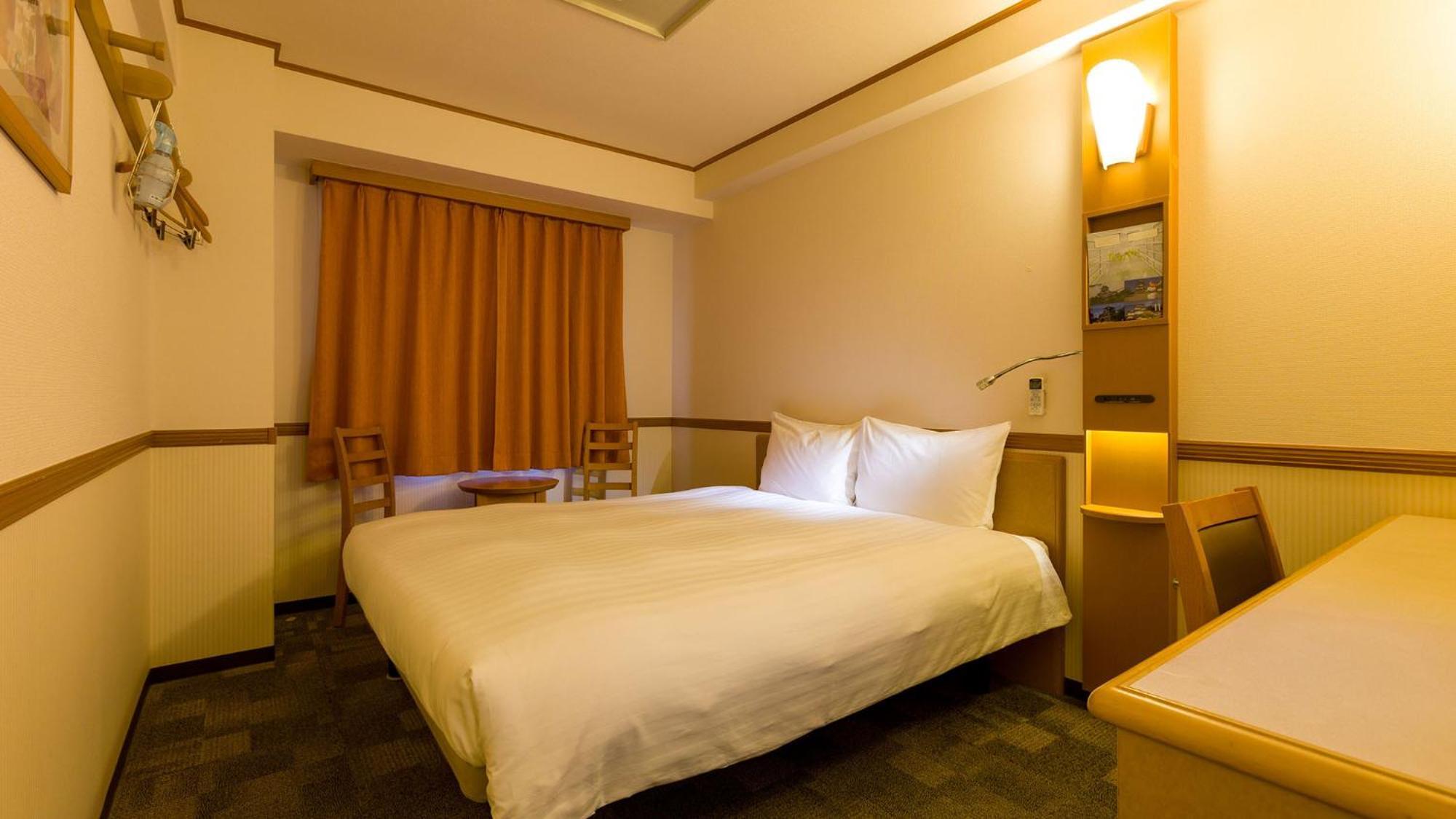 Toyoko Inn Tokyo Monzen-Nakacho Eitaibashi Rum bild