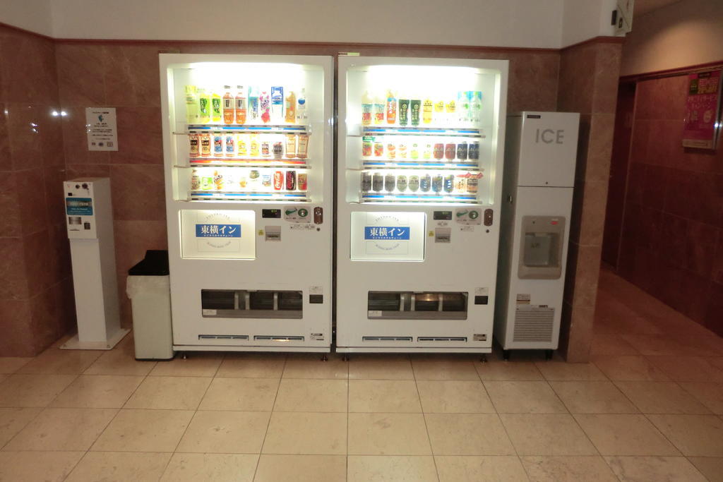 Toyoko Inn Tokyo Monzen-Nakacho Eitaibashi Exteriör bild
